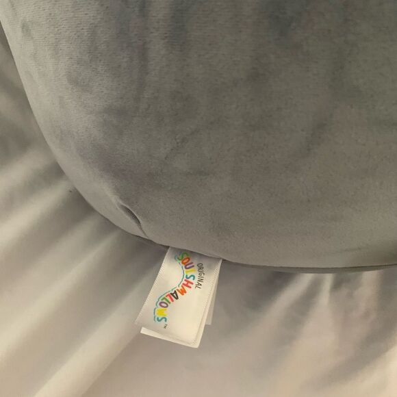 Squishmallows Camilo - CHINCHILLA 16 Inch - Picture 3 of 8